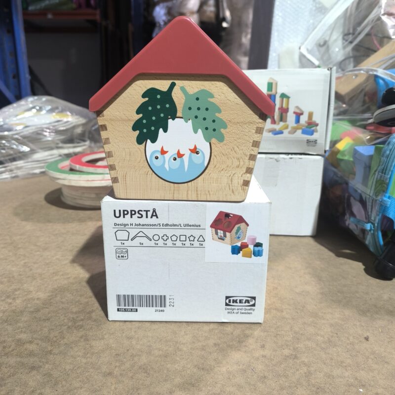 Brinquedo de Encaixe UPPSTÅ – Casa das Formas (IKEA)