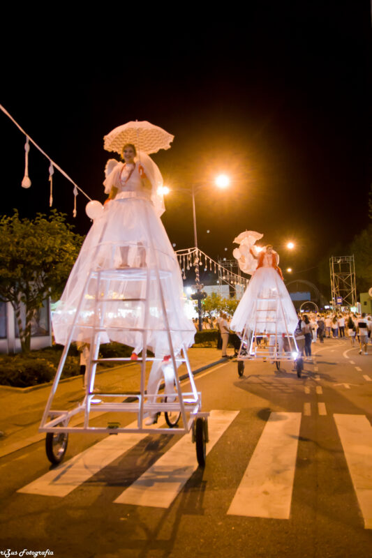 Estrutura Móvel Performativa