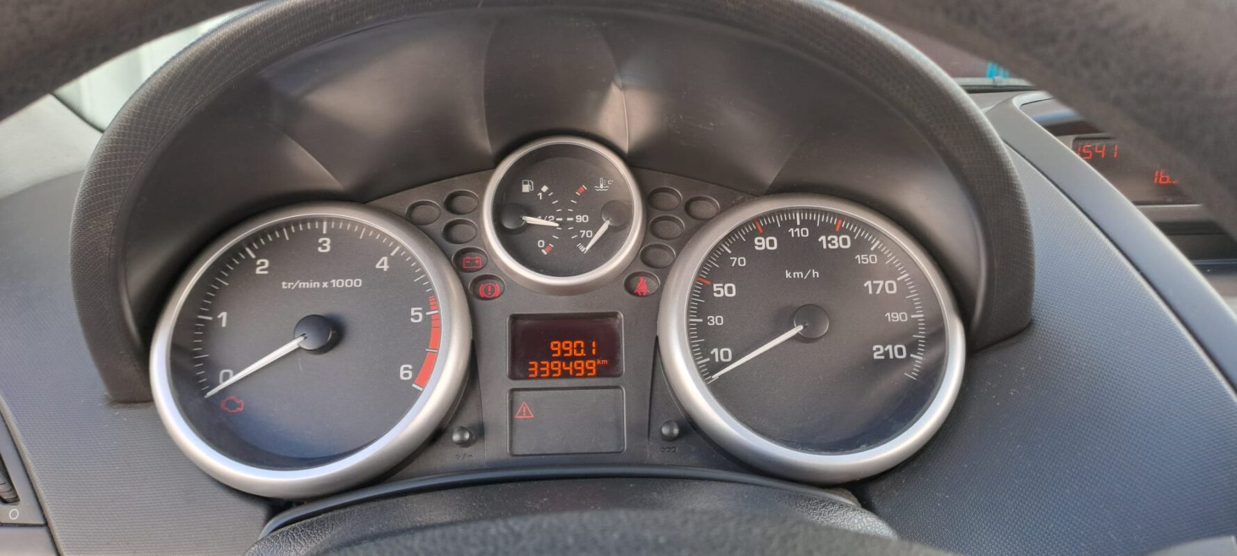 Peugeot 207 1.4HDI - Image 3